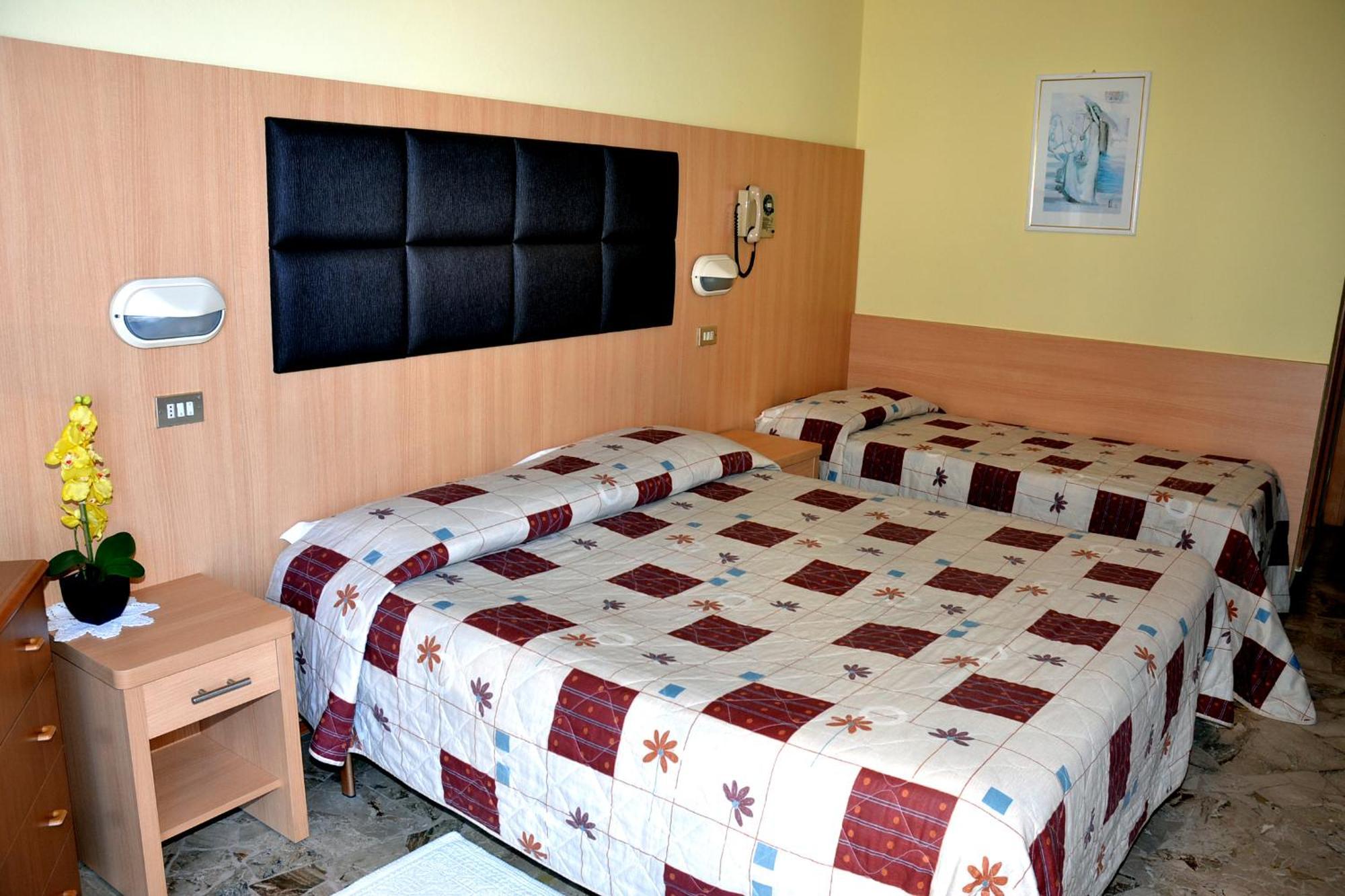 Hotel Marco Polo Bellaria-Igea Marina Oda fotoğraf
